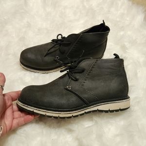 Steve Madden/ Gray Casual Shoes